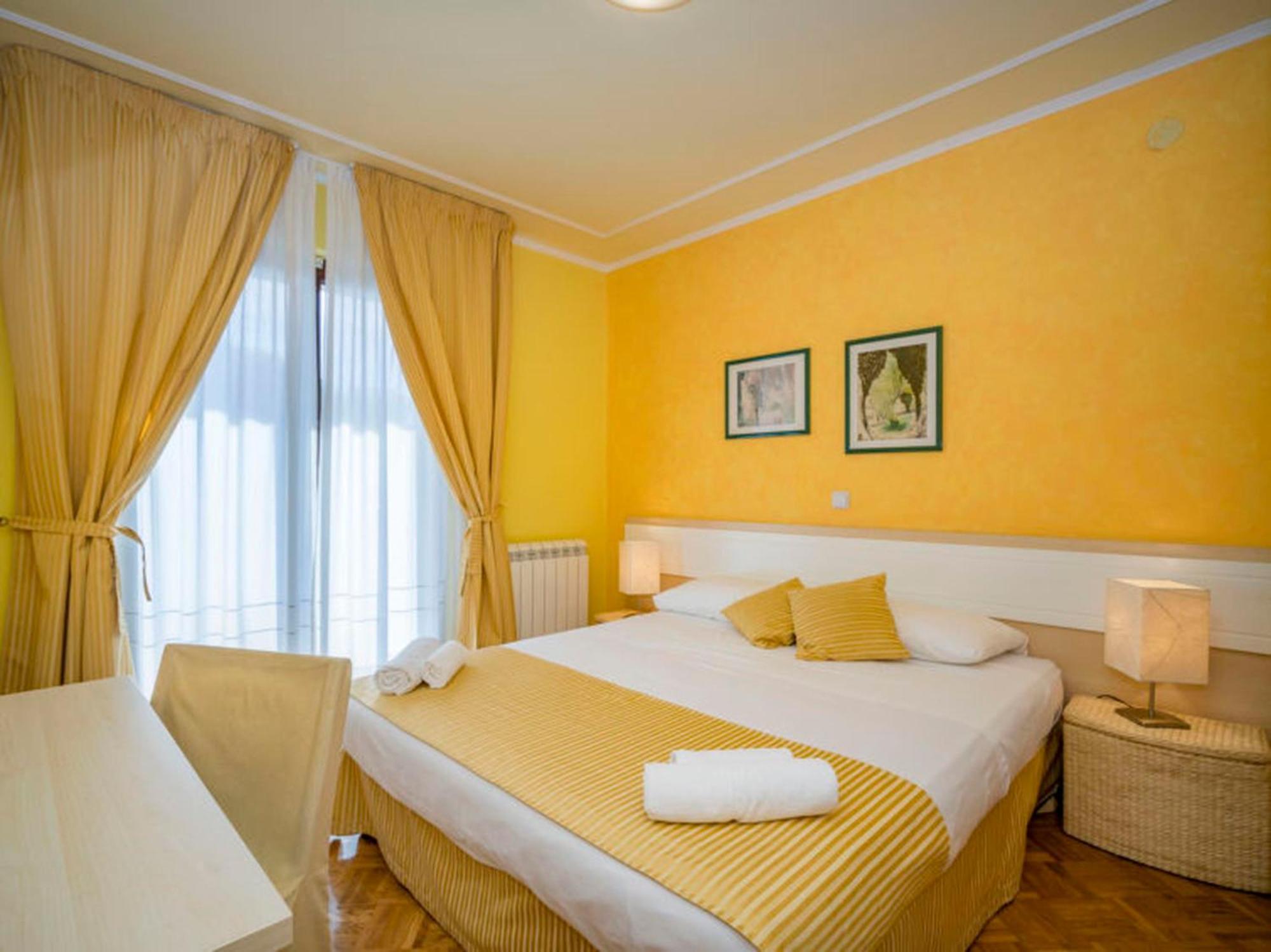 Apartments Villa Rossella 1 روفينج الغرفة الصورة